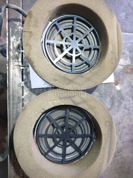 Zadnji Zvučnici 13cm za Peugeot 106, 206, 206 plus ...