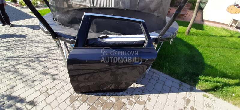 Zadnja leva vrata za Peugeot 508 od 2010. do 2017. god.