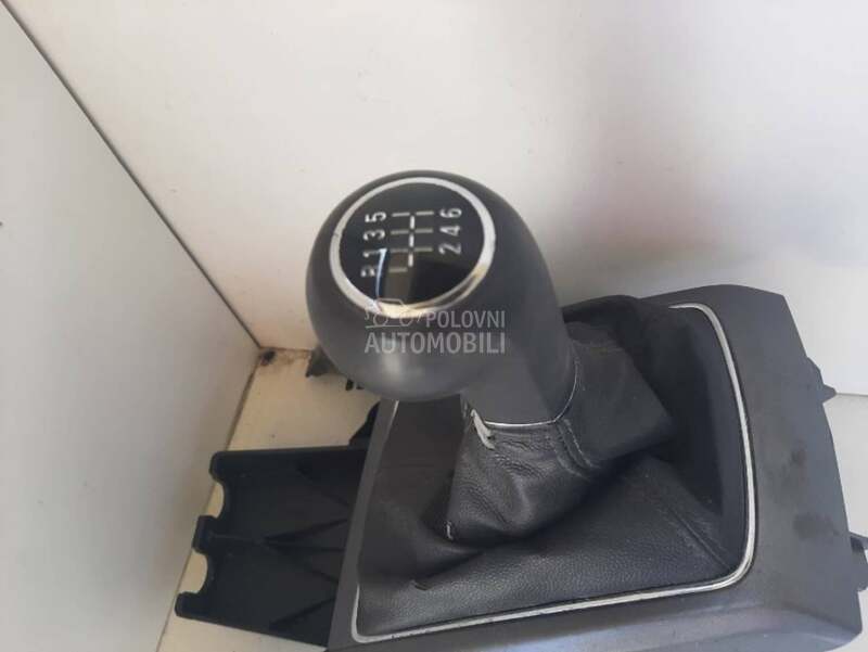 Ručica menjača za Opel Astra H od 2004. do 2010. god.