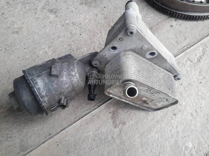 Kuciste filtera ulja 1.9cdti za Opel Astra H, Signum, Vectra C ...