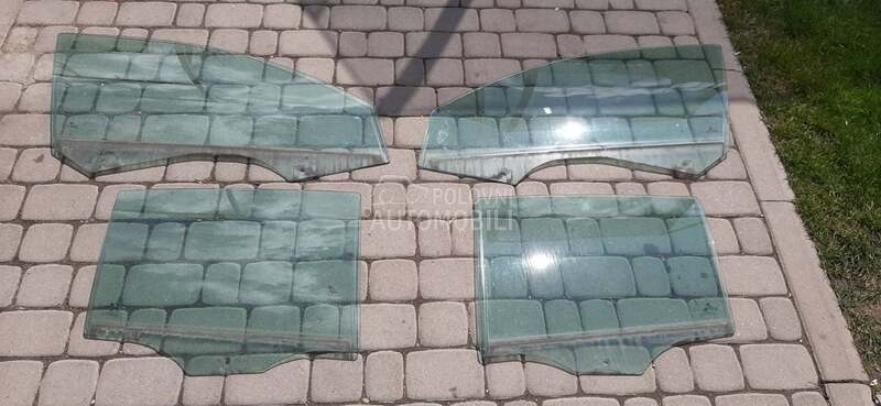 Prozor staklo za Škoda Superb od 2008. do 2015. god.