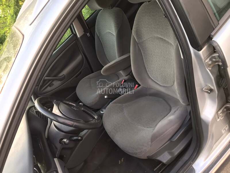 Enterijer za Citroen C5