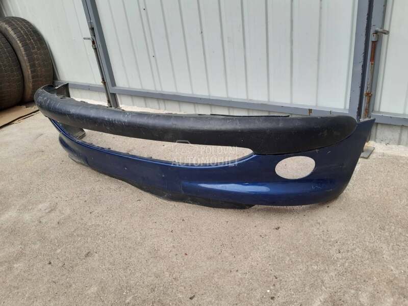 Prednji branik za Peugeot 206