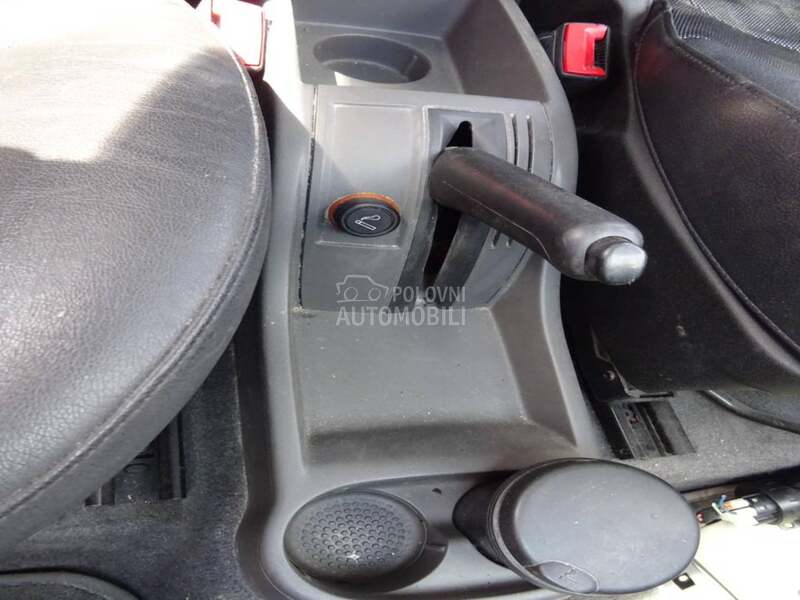 Centralna - središnja konzola za Fiat Idea