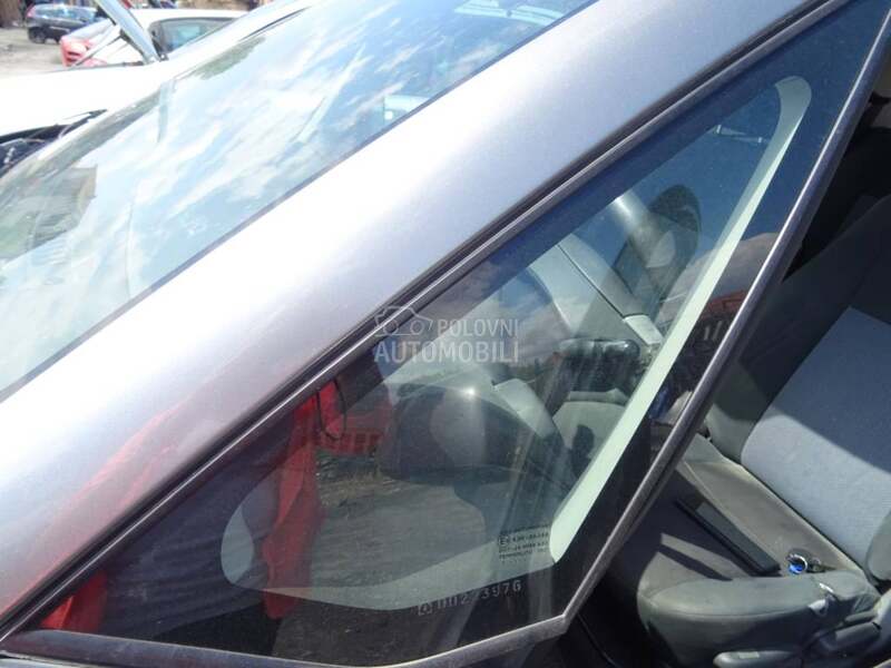 Staklo prednje za Fiat Sedici