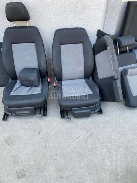 SEDISTA POLO 6R 2012 za Volkswagen Polo