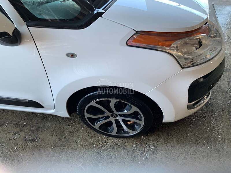 Krila za Citroen C3 Picasso od 2009. do 2014. god.