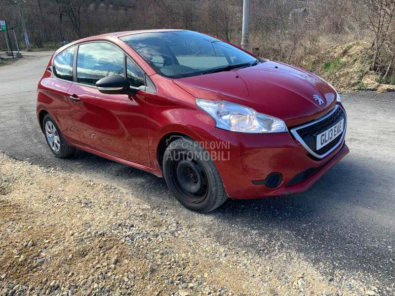 Desno krilo za Peugeot 208 od 2012. do 2016. god.