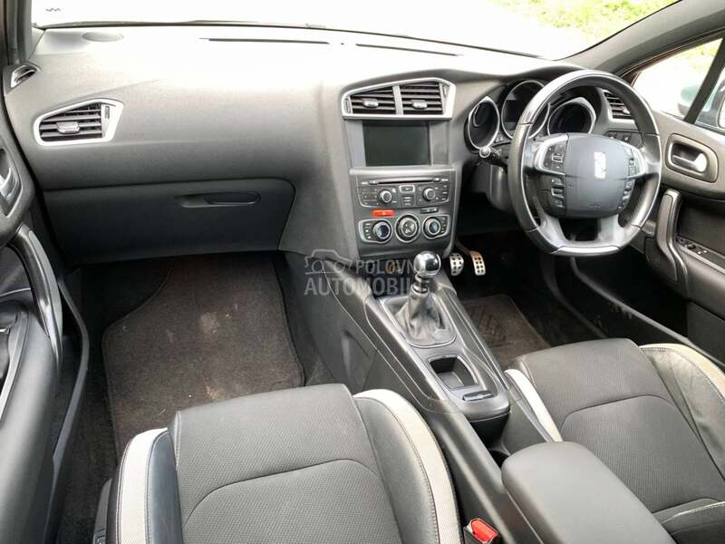Tabla sa airbagom za Citroen DS4 od 2010. do 2015. god.