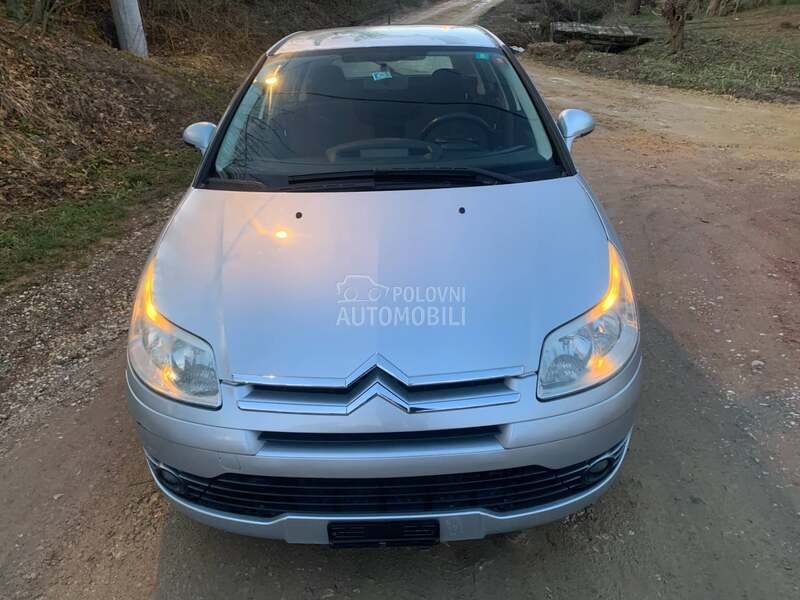 Prednji branik za Citroen C4 od 2004. do 2010. god.