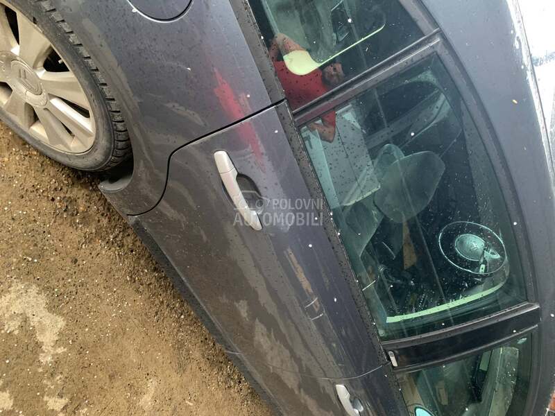 Zadnja desna vrata za Citroen C4 od 2004. do 2010. god.