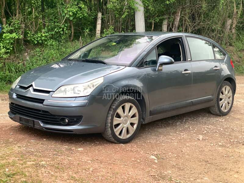 Citroen C4 2006. god. -  kompletan auto u delovima