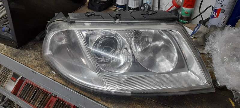 far desni za Volkswagen Passat B5.5