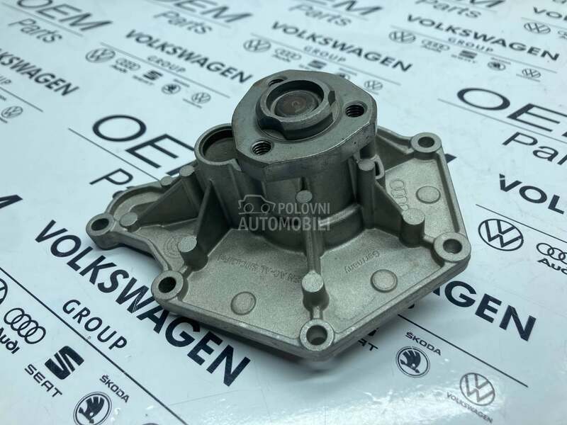 Vodena pumpa 3.0tdi za Audi A5, A6, A8 ...
