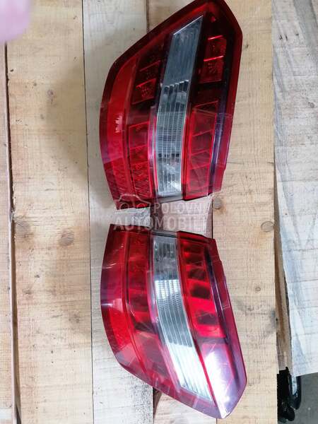 stop lampe za Mercedes Benz E Klasa od 2008. do 2012. god.