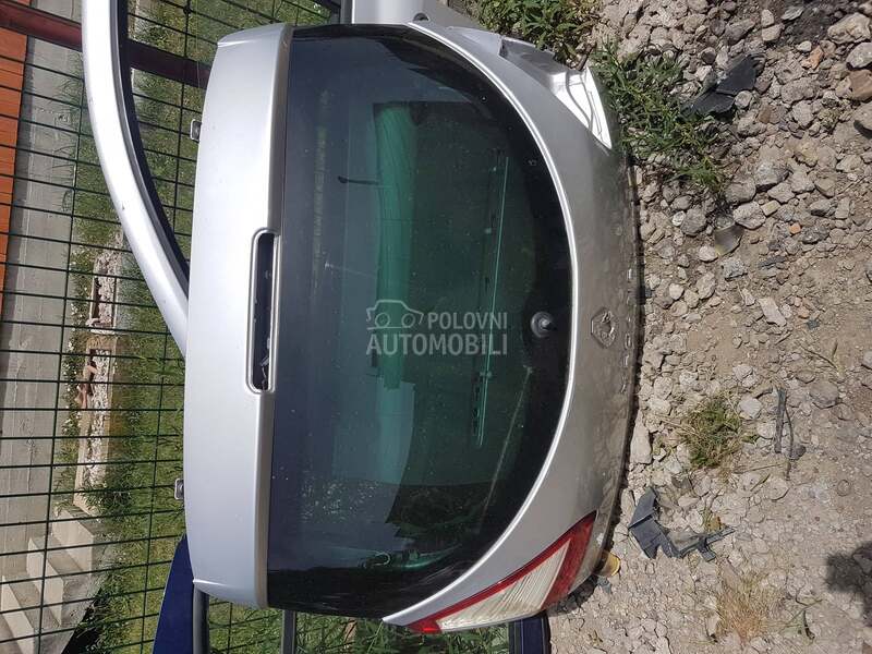 Gepek vrata za reno megan 3 za Renault Megane