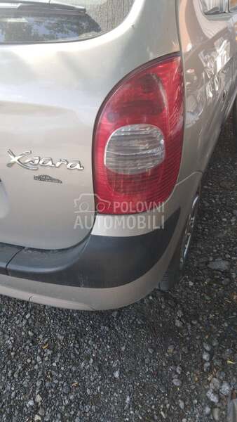 Poluosovine za Citroen Xsara Picasso od 2001. do 2009. god.
