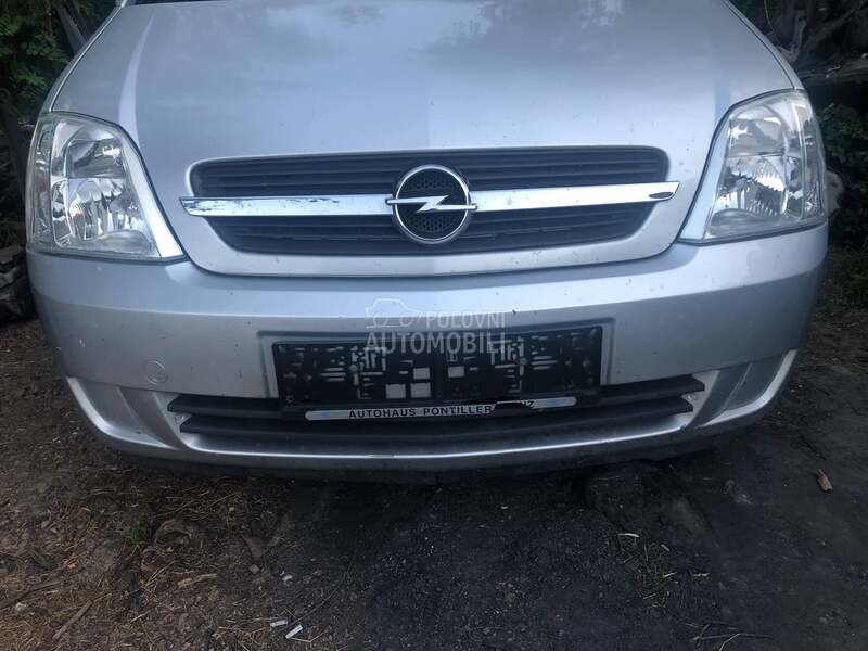 Branik prednji Z157 za Opel Meriva