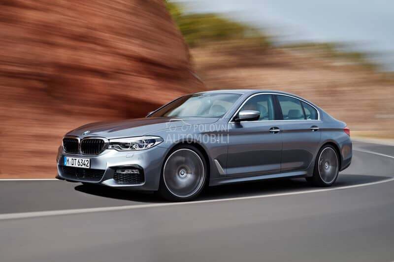 BMW Serija 5 2017. god. -  kompletan auto u delovima