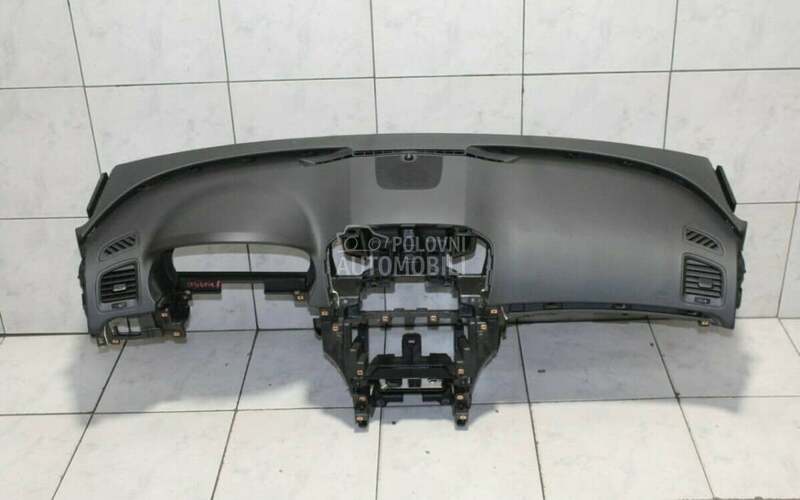 Instrument Tabla za Opel Insignia