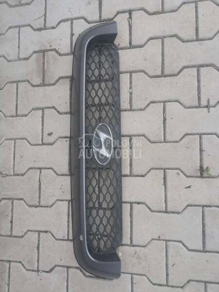 maska za Hyundai Santa Fe od 2001. do 2006. god.