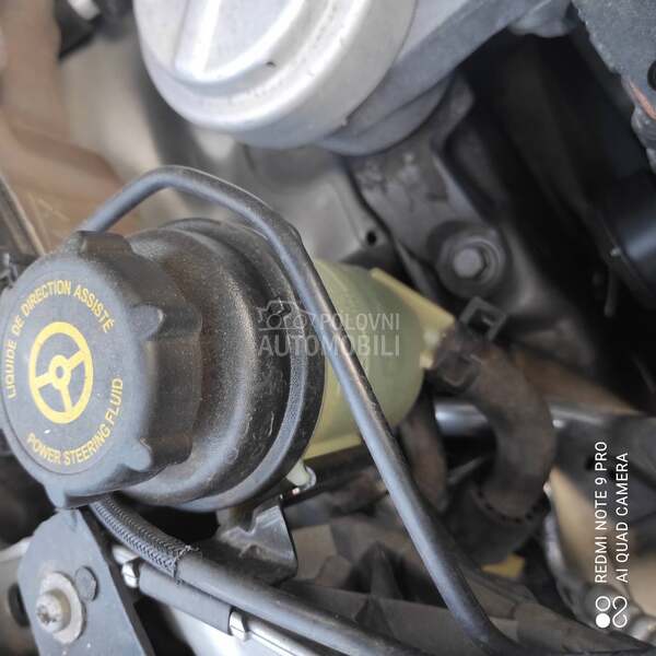 posuda za servo ulje za Ford Mondeo, S-Max od 2005. do 2015. god.