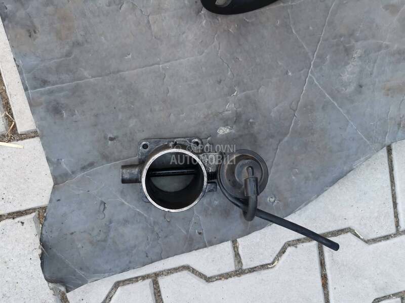klapna gasa za Hyundai Santa Fe od 2001. do 2006. god.