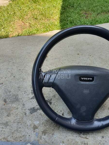 trokraki volan za Volvo S60 od 1997. do 2007. god.