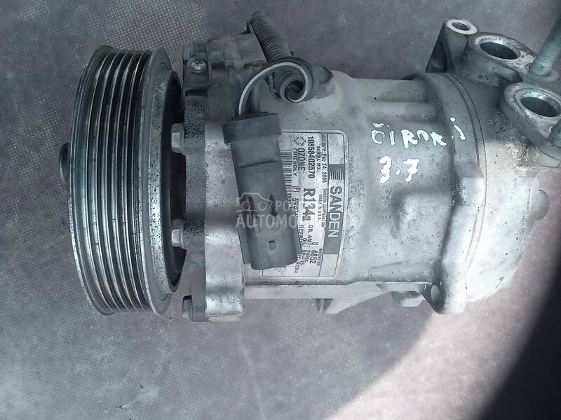 kompresor klime. 3,7 za Jeep Cherokee za 2006. god.