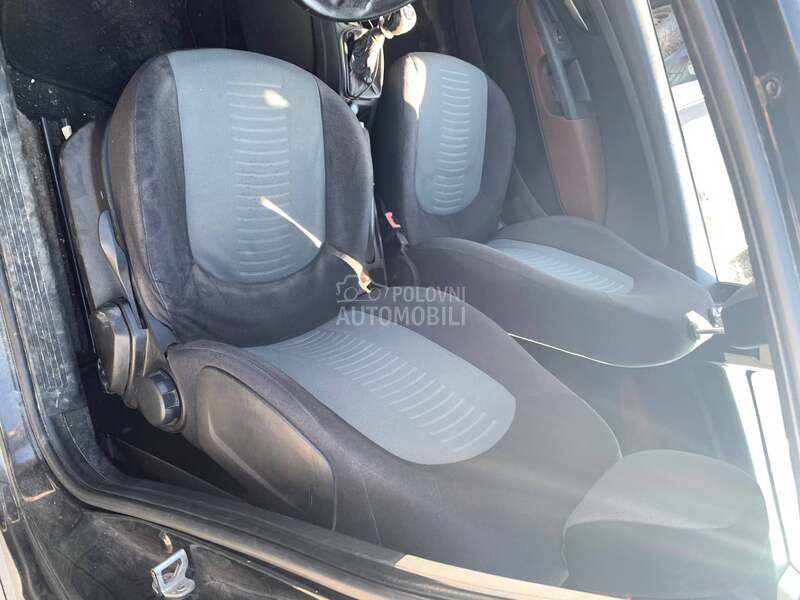 Sedišta za Fiat Grande Punto od 2005. do 2010. god.