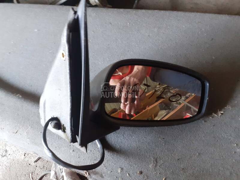 desni retrovizor za Fiat Stilo