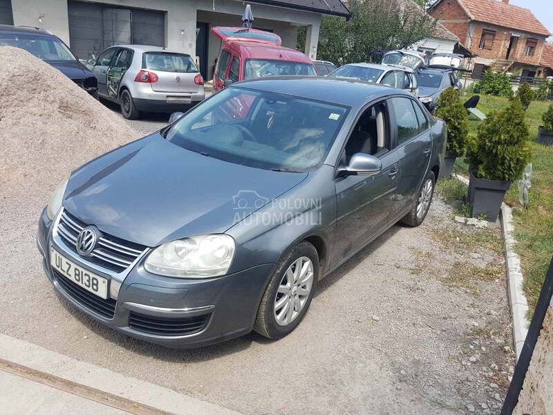 HAUBA U VISE BOJA za Volkswagen Golf 5, Golf Plus, Jetta ... od 2000. do 2010. god.