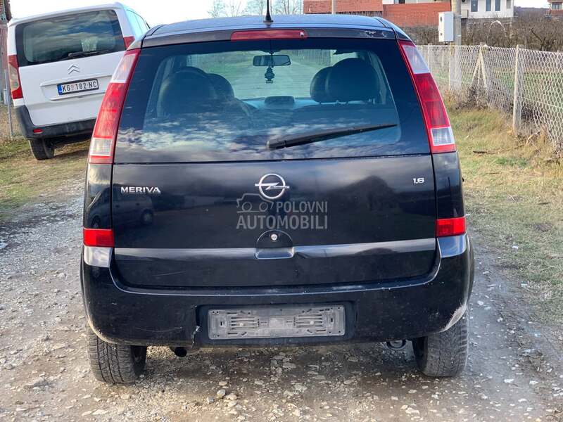 zadnji branik za Opel Meriva od 2003. do 2010. god.