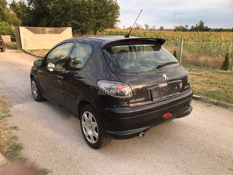 Delovi karoserije za Peugeot 206