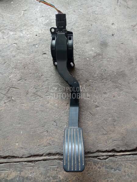 Pedala gasa 2.0 HDI za Peugeot 206