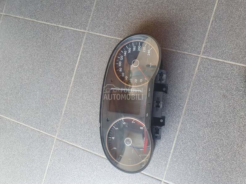 km sat cajger za Volkswagen Polo od 2010. do 2018. god.