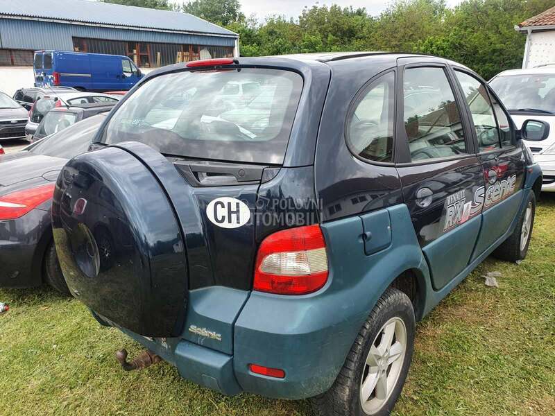 Renault RX -  kompletan auto u delovima