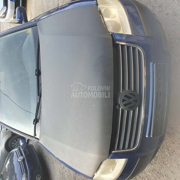 Volkswagen Passat B5.5 1.9 td 2002. god. -  kompletan auto u delovima