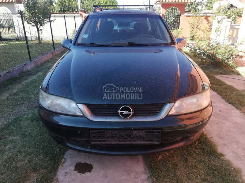 Opel Vectra B Z 18XE 2001. god. -  kompletan auto u delovima