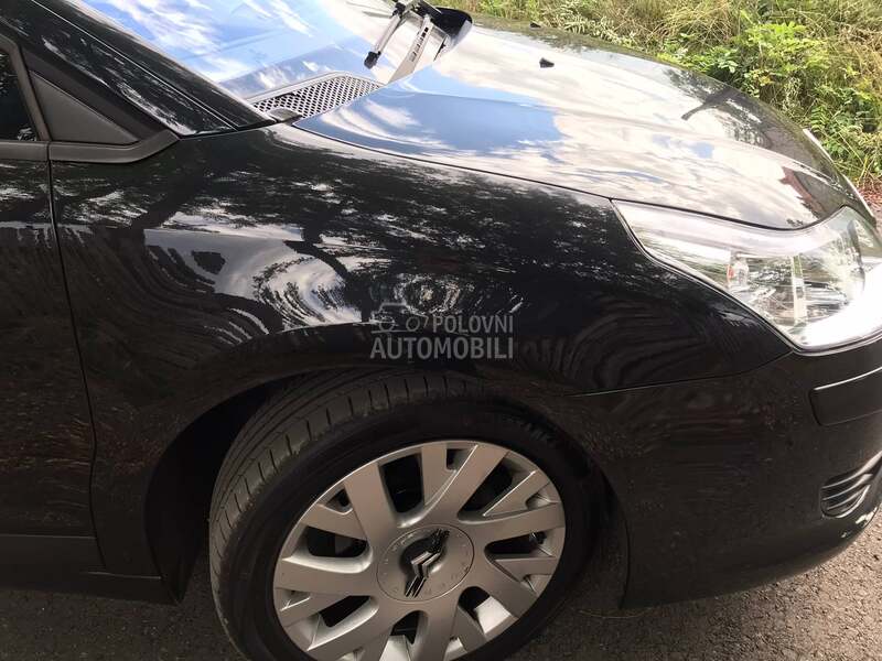 Desno krilo za Citroen C4