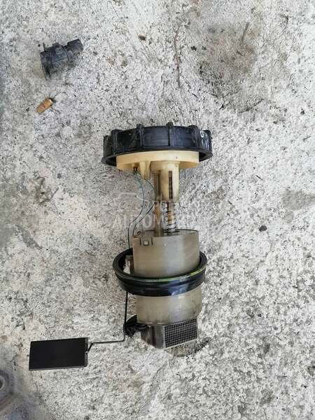 Pumpa u rezervoaru za Volkswagen Golf 4