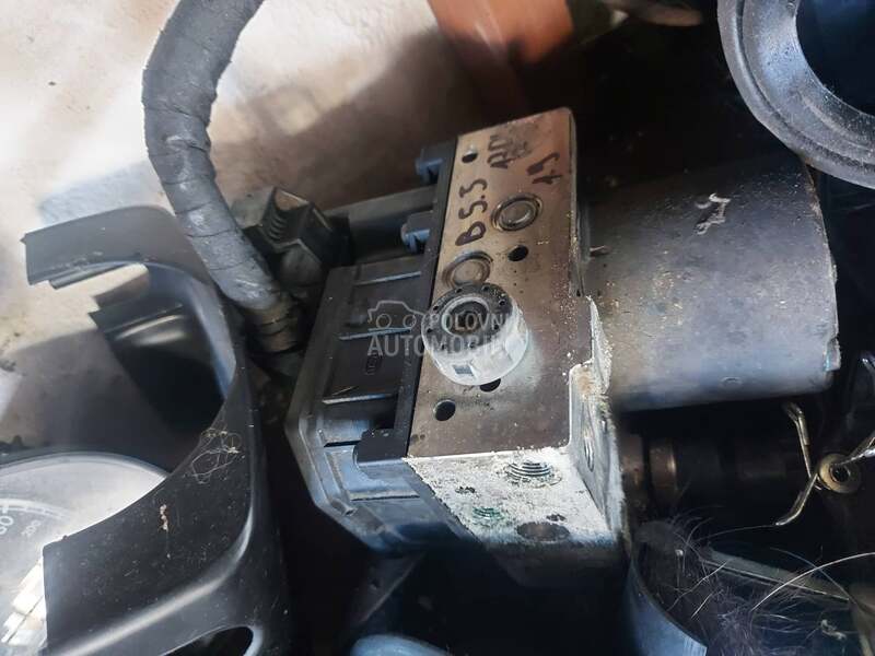 abs centrala za Volkswagen Passat B5.5 od 2000. do 2005. god.