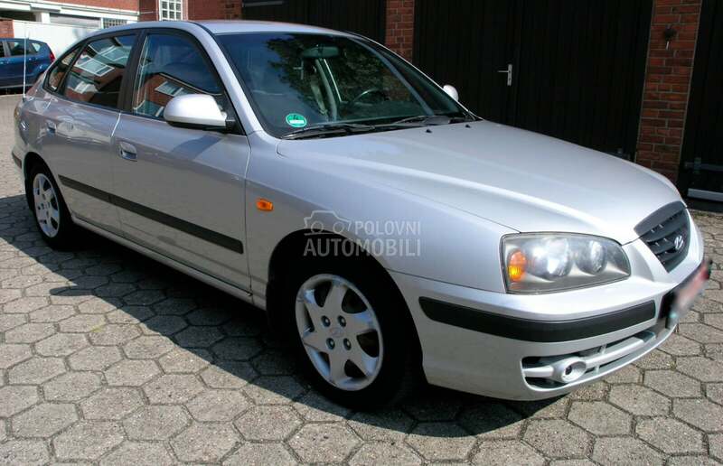 Hyundai Elantra KOMPLETAN 2004. god. -  kompletan auto u delovima