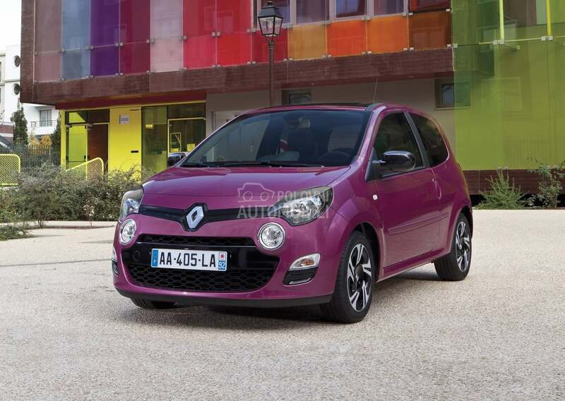 Renault Twingo 1.2 16v 2012. god. -  kompletan auto u delovima