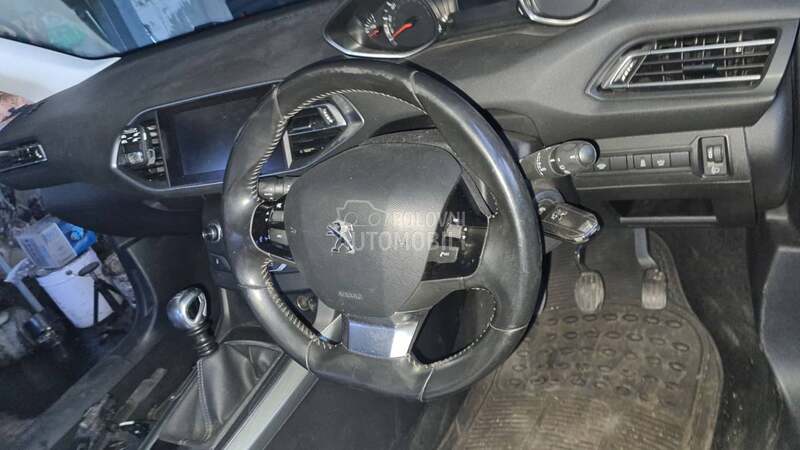 volan za Peugeot 308 od 2013. do 2017. god.