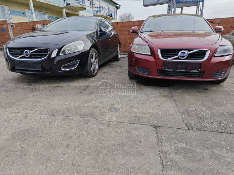 Delovi za Volvo C30, C70, Polar ...