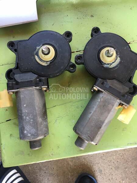motoric podizaca za BMW 320, 315, 316 ...