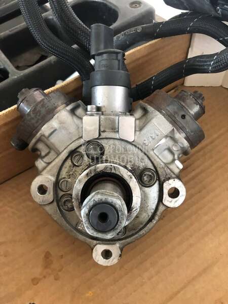 Pumpa 059 130 755 CA za Audi A6, A8, A7