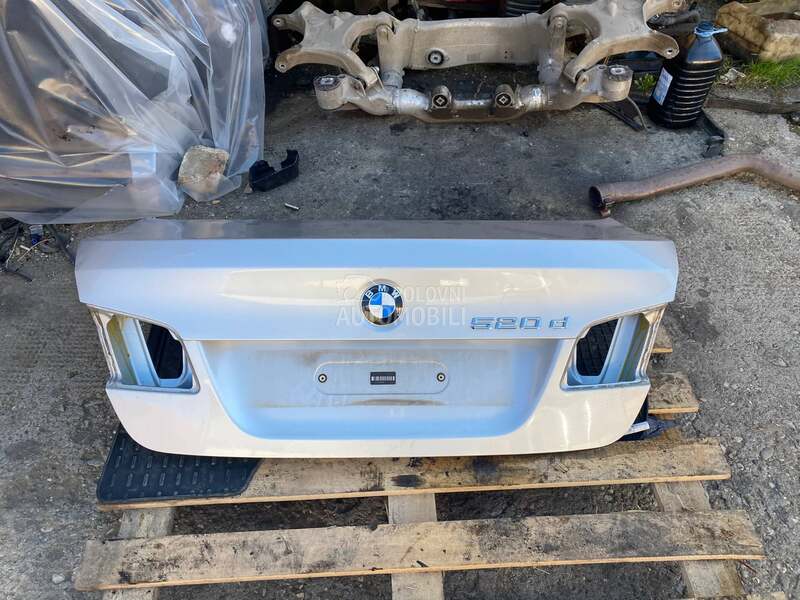 Gepek vrata F10 za BMW Serija 5 od 2010. do 2015. god.