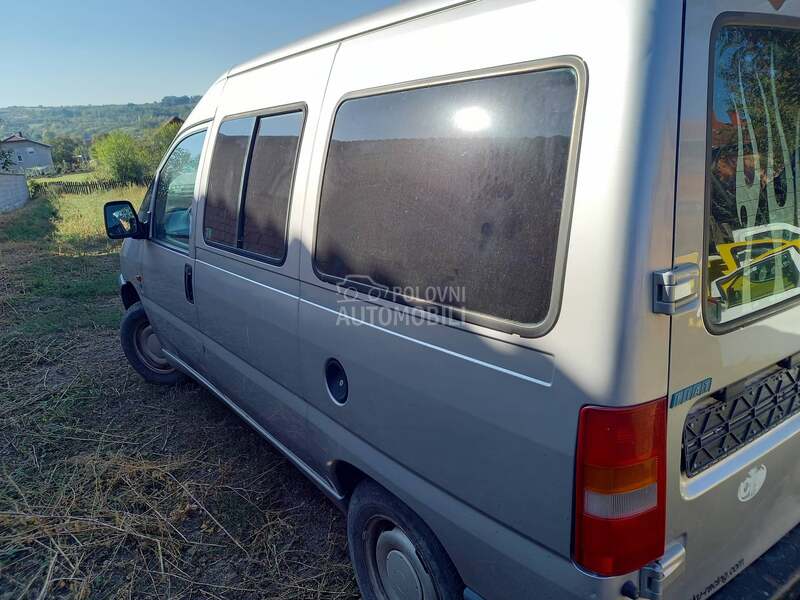 Stakla,prozori za Fiat Scudo